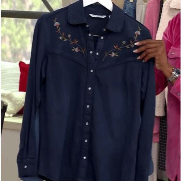 Denim & Co Womens XL Canyon Retreat Embroidered Denim Button Top Dark Wash NWOT - Picture 1 of 6